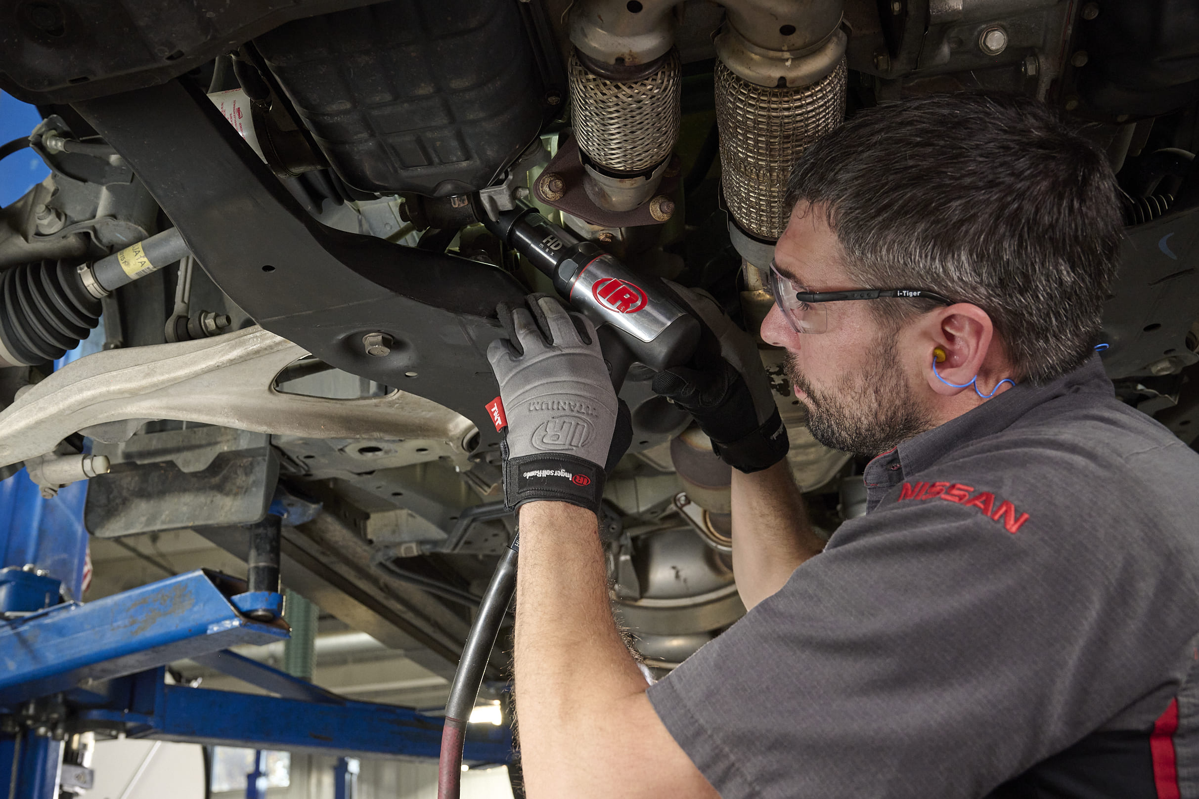 PTL-Zh-Industry-Photo-fleet-maintenance-V1